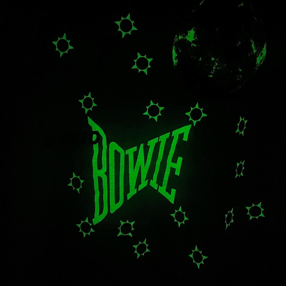 Vintage David Bowie GLOW IN THE DARK tank! Serious Moonlight!